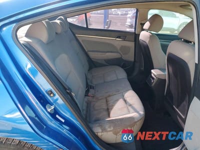 Zdjęcie 10 z 12 samochodu: 2018 HYUNDAI ELANTRA SEL VIN:KMHD84LF1JU554171 - miniatura
