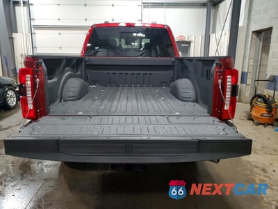Zdjęcie 6 z 13 samochodu: 2026 FORD F350 SUPER DUTY VIN:1FT8W3BN7TEC17399 - miniatura