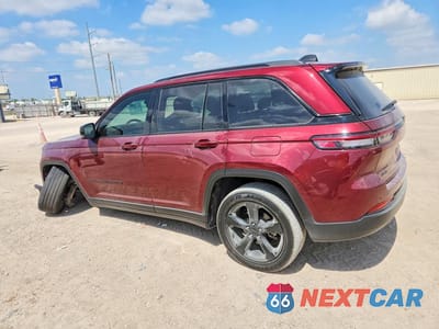 Drugie zdjęcie samochodu z przodu: 2023 JEEP GRAND CHEROKEE LAREDO VIN:1C4RJHAG7P8889650 - miniatura
