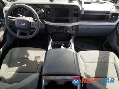 Zdjęcie 8 z 14 samochodu: 2025 FORD F450 SUPER DUTY VIN:1FT8W4DM6SEC09187 - miniatura