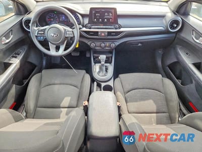 Zdjęcie 8 z 12 samochodu: 2020 KIA FORTE LXS VIN:3KPF24AD8LE186976 - miniatura