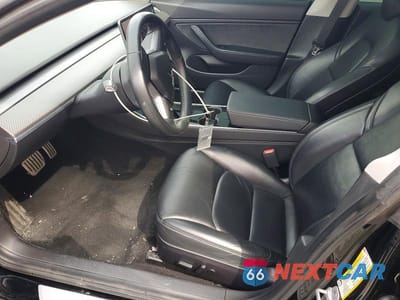 Zdjęcie 7 z 11 samochodu: 2019 TESLA MODEL 3 VIN:5YJ3E1EB5KF231463 - miniatura