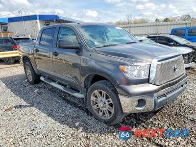 Czwarte zdjęcie samochodu z boku: 2011 TOYOTA TUNDRA GRADE VIN:5TFEM5F19BX021513 - miniatura