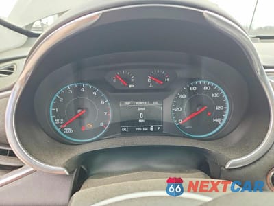 Zdjęcie 9 z 13 samochodu: 2020 CHEVROLET MALIBU LT VIN:1G1ZD5ST6LF124008 - miniatura