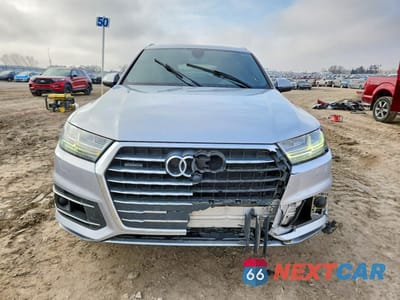 Piąte zdjęcie samochodu w środku: 2017 AUDI Q7 PREMIUM PLUS VIN:WA1LAAF75HD032395 - miniatura