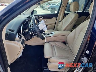 Zdjęcie 7 z 12 samochodu: 2019 MERCEDES-BENZ GLC 300 4MATIC VIN:WDC0G4KB0KV133505 - miniatura
