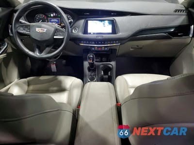 Zdjęcie 8 z 14 samochodu: 2023 CADILLAC XT4 PREMIUM LUXURY VIN:1GYFZDR42PF101961 - miniatura