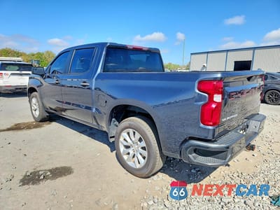 Drugie zdjęcie samochodu z przodu: 2021 CHEVROLET SILVERADO C1500 CUSTOM VIN:1GCPWBEK3MZ449953 - miniatura