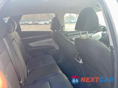Zdjęcie 6 z 10 samochodu: 2022 HYUNDAI TUCSON SEL VIN:5NMJBCAE7NH036754 - miniatura