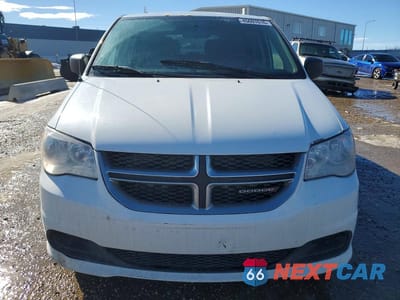 Piąte zdjęcie samochodu w środku: 2016 DODGE GRAND CARAVAN SE VIN:2C4RDGBG8GR132468 - miniatura