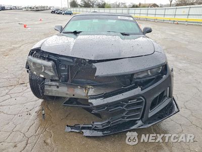 Piąte zdjęcie samochodu w środku: 2015 CHEVROLET CAMARO LT VIN:2G1FF3D3XF9213270 - miniatura