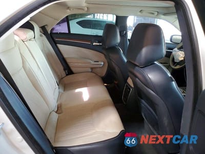 Zdjęcie 10 z 12 samochodu: 2016 CHRYSLER 300C PLATINUM VIN:2C3CCAPG2GH343609 - miniatura