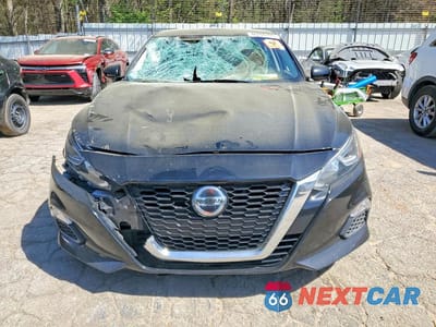 Piąte zdjęcie samochodu w środku: 2019 NISSAN ALTIMA 2.5 S VIN:1N4BL4BV6KC240659 - miniatura