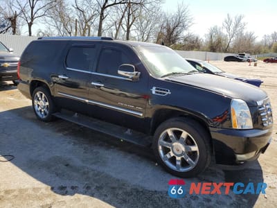 Czwarte zdjęcie samochodu z boku: 2010 CADILLAC ESCALADE ESV PREMIUM VIN:1GYUKJEF5AR196314 - miniatura