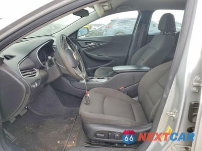 Zdjęcie 7 z 11 samochodu: 2019 CHEVROLET MALIBU LS VIN:1G1ZC5ST3KF116658 - miniatura