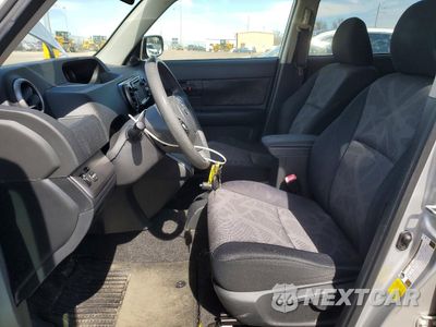 Zdjęcie 7 z 13 samochodu: 2014 SCION XB BASE VIN:JTLZE4FE6EJ050152 - miniatura
