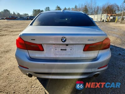 Zdjęcie 6 z 11 samochodu: 2017 BMW 530 XI VIN:WBAJA7C30HG905998 - miniatura