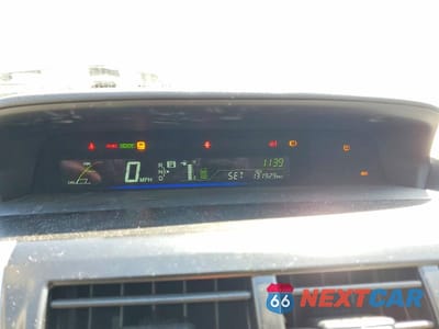 Zdjęcie 9 z 12 samochodu: 2012 TOYOTA PRIUS V FIVE VIN:JTDZN3EU6C3073706 - miniatura