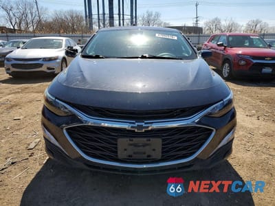 Piąte zdjęcie samochodu w środku: 2022 CHEVROLET MALIBU RS VIN:1G1ZG5ST0NF215589 - miniatura