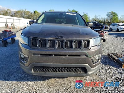 Piąte zdjęcie samochodu w środku: 2020 JEEP COMPASS LATITUDE VIN:3C4NJCBB7LT158605 - miniatura