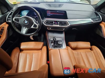 Zdjęcie 8 z 12 samochodu: 2019 BMW X5 XDRIVE50I VIN:5UXJU2C5XKLN66002 - miniatura