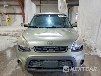 Piąte zdjęcie samochodu w środku: 2012 KIA SOUL BASE VIN:KNDJT2A59C7459315 - miniatura