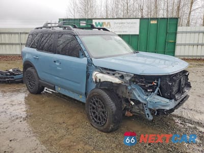 Czwarte zdjęcie samochodu z boku: 2023 FORD BRONCO SPORT BADLANDS VIN:3FMCR9D93PRD40250 - miniatura