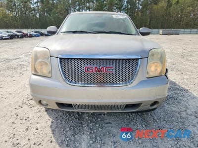 Piąte zdjęcie samochodu w środku: 2007 GMC YUKON XL DENALI VIN:1GKFK66847J193153 - miniatura