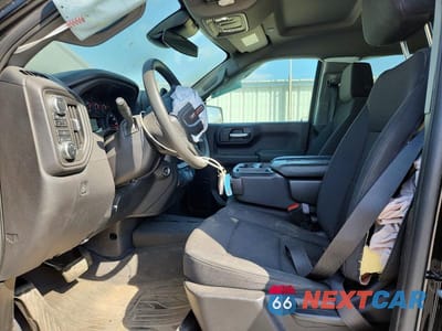 Zdjęcie 7 z 13 samochodu: 2024 GMC SIERRA K1500 VIN:3GTUUAED2RG412503 - miniatura