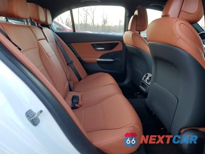 Zdjęcie 10 z 12 samochodu: 2025 MERCEDES-BENZ C 300 4MATIC VIN:W1KAF4HB6SR242098 - miniatura