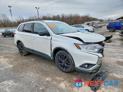 Czwarte zdjęcie samochodu z boku: 2019 MITSUBISHI OUTLANDER SE VIN:JA4AD3A38KZ025126 - miniatura