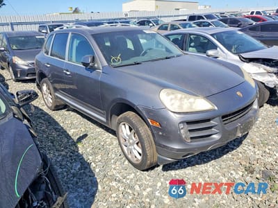 Czwarte zdjęcie samochodu z boku: 2008 PORSCHE CAYENNE S VIN:WP1AB29P08LA30795 - miniatura