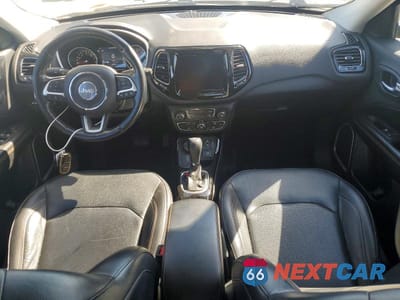 Zdjęcie 8 z 13 samochodu: 2021 JEEP COMPASS LIMITED VIN:3C4NJDCBXMT604266 - miniatura