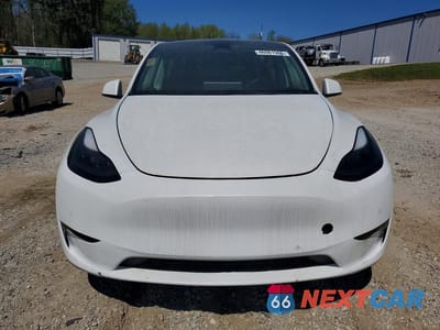 Piąte zdjęcie samochodu w środku: 2023 TESLA MODEL Y VIN:7SAYGDEE1PF813890 - miniatura