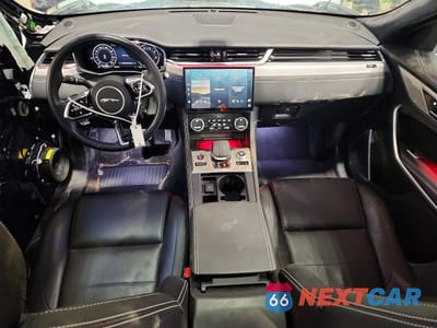 Zdjęcie 8 z 14 samochodu: 2024 JAGUAR F-PACE R-DYNAMIC S VIN:SADCT2EX5RA721495 - miniatura