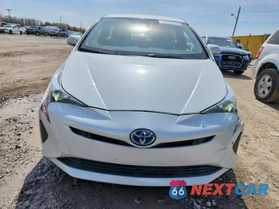 Piąte zdjęcie samochodu w środku: 2018 TOYOTA PRIUS TWO VIN:JTDKBRFU8J3072548 - miniatura