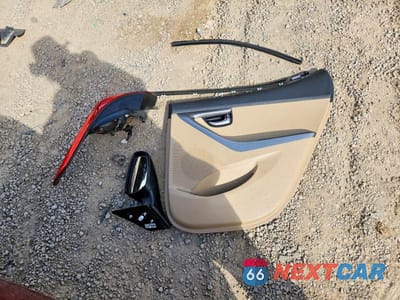 Zdjęcie 12 z 12 samochodu: 2013 HYUNDAI ELANTRA GLS VIN:5NPDH4AE6DH407843 - miniatura