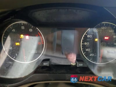 Zdjęcie 9 z 12 samochodu: 2012 AUDI A4 PREMIUM VIN:WAUAFAFL3CN012402 - miniatura