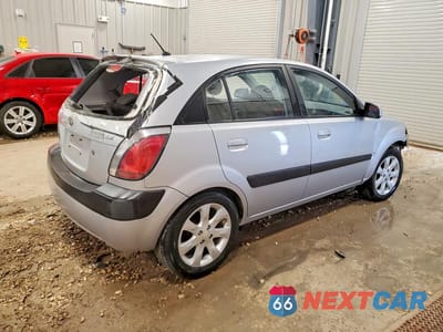 Trzecie zdjęcie samochodu z tyłu: 2008 KIA RIO5 LX VIN:KNADE163686376878 - miniatura