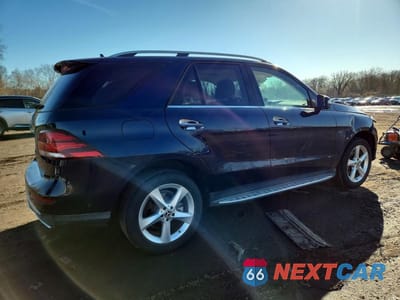 Trzecie zdjęcie samochodu z tyłu: 2018 MERCEDES-BENZ GLE 350 4MATIC VIN:4JGDA5HB5JB129810 - miniatura