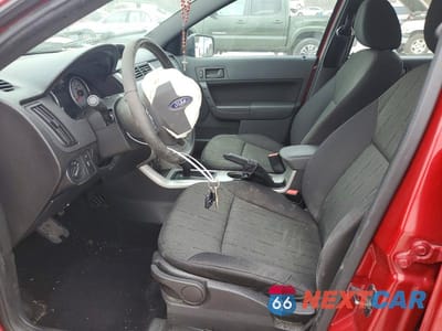 Zdjęcie 7 z 11 samochodu: 2011 FORD FOCUS SE VIN:1FAHP3FN8BW146817 - miniatura