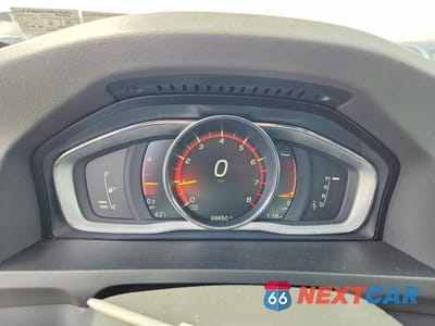 Zdjęcie 9 z 11 samochodu: 2018 VOLVO S60 INSCRIPTION VIN:LYV402TK4JB178301 - miniatura