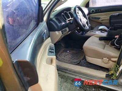 Zdjęcie 8 z 12 samochodu: 2012 TOYOTA TACOMA BASE VIN:5TFJX4CN0CX013860 - miniatura