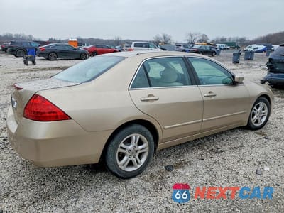 Trzecie zdjęcie samochodu z tyłu: 2006 HONDA ACCORD EX VIN:1HGCM56726A174627 - miniatura