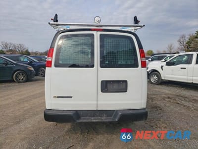 Zdjęcie 6 z 13 samochodu: 2024 CHEVROLET EXPRESS 2500 CARGO UTILITY / SERVICE VAN VIN:1GCWGAF78R1179279 - miniatura