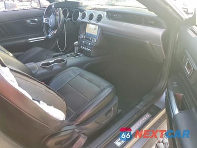 Zdjęcie 8 z 12 samochodu: 2020 FORD MUSTANG VIN:1FATP8UH3L5179879 - miniatura