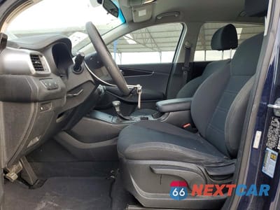 Zdjęcie 7 z 12 samochodu: 2020 KIA SORENTO LX VIN:5XYPG4A30LG675033 - miniatura