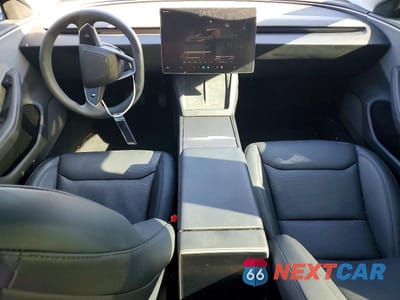 Zdjęcie 8 z 11 samochodu: 2025 TESLA MODEL 3 VIN:5YJ3E1EAXSF018967 - miniatura