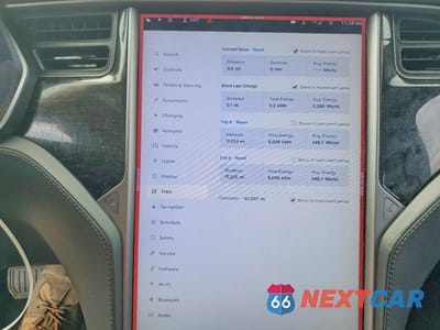 Zdjęcie 9 z 12 samochodu: 2018 TESLA MODEL S VIN:5YJSA1E22JF288029 - miniatura