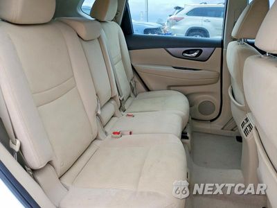Zdjęcie 11 z 13 samochodu: 2015 NISSAN ROGUE S VIN:5N1AT2MT5FC763811 - miniatura